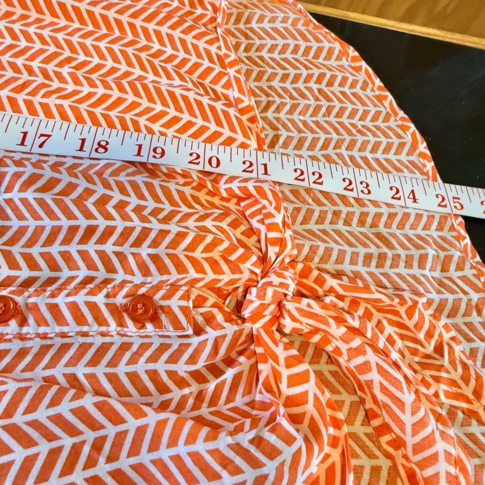 Grand & Greene Sz Small NWT Orange Chevron Tie Front Sleeveless Rayon Blouse - Picture 8 of 9